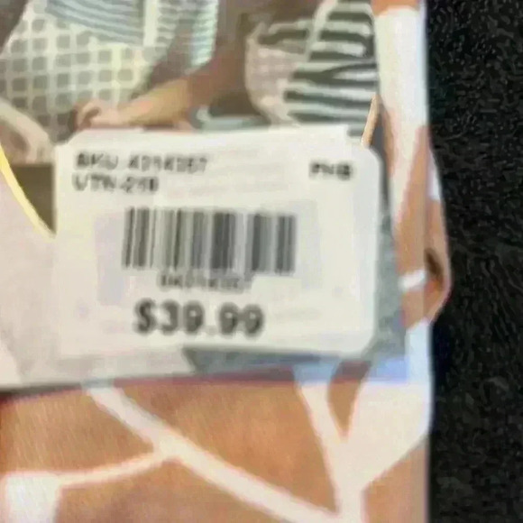 NWT Apron pot holder oven mitt combo - Picture 7 of 7